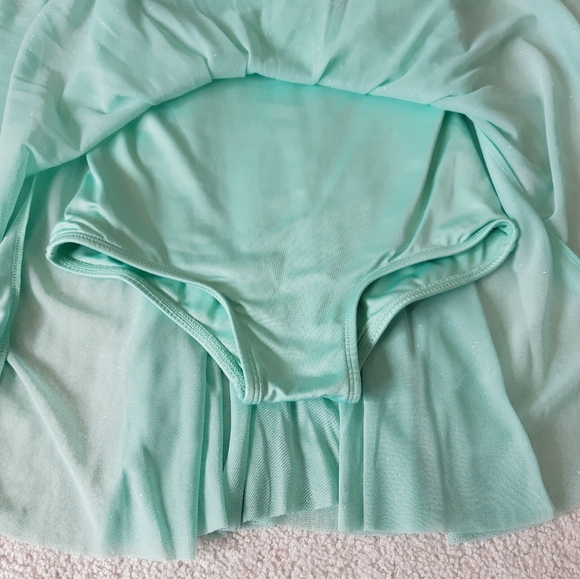 Dance Costume - Picture 5 of 6